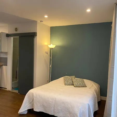 Appartement Studio En Pleine Nature Assas